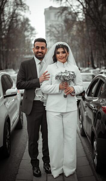 مدل عکس عروس و داماد در تالار
