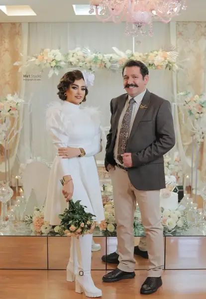 مدل عکس گرفتن عروس داماد در اتلیه