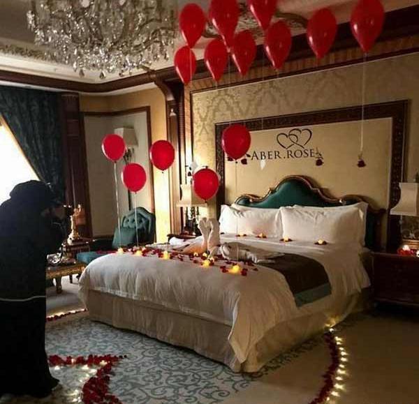 عکس عروس داماد در حجله