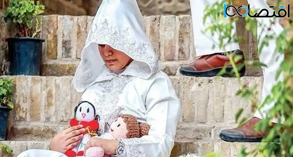 عکس عروس داماد در حجله