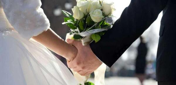 عکس عروس داماد در حجله
