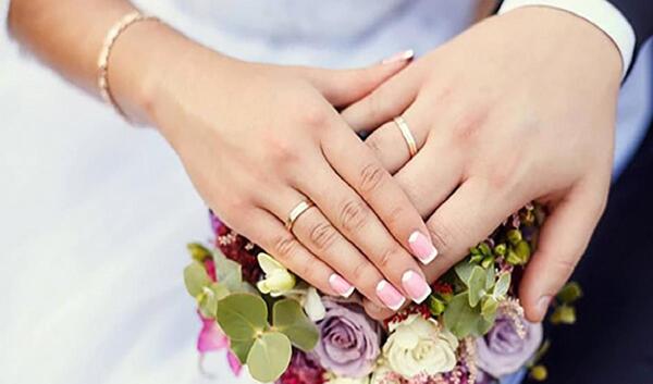 عکس عروس داماد پیرزن