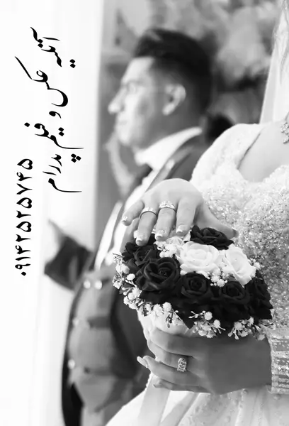 مدل عکس عروس و داماد در آتلیه