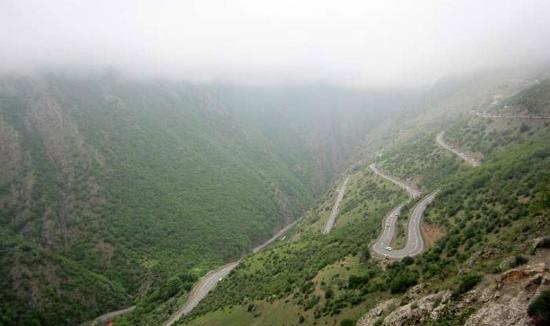 عکس زیبا از جاده چالوس