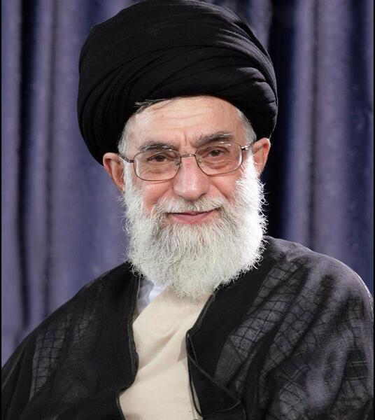 عکس زیبا از رهبر برای پروفایل