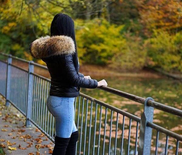 عکس ژست زیبا دخترانه