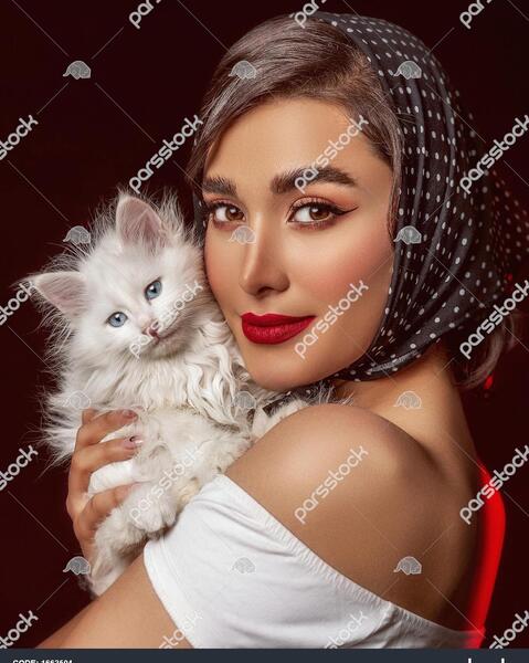 عکس دختر زیبا سفید