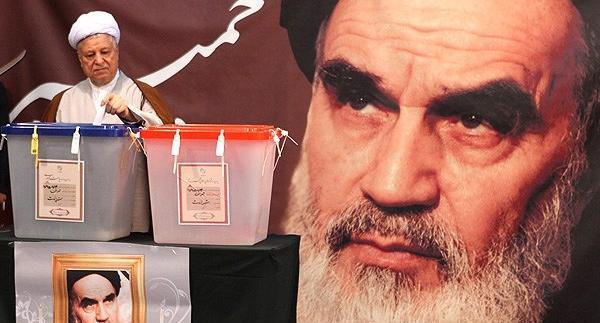 عکس ظریف و همسرش پای صندوق رای