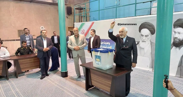 عکس فرزندان ظریف و همسرش