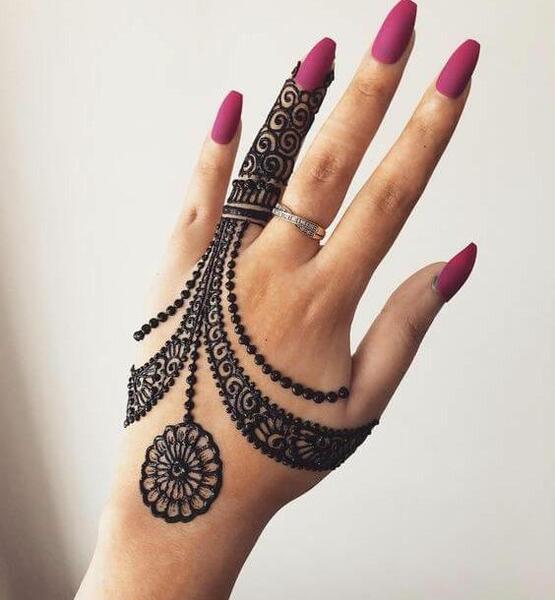 عکس نقش حنا ظریف
