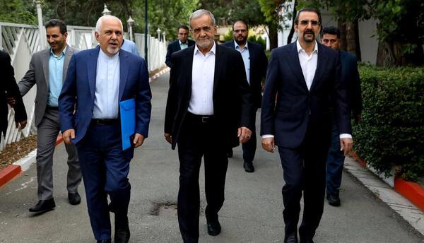 عکس جنجالی ظریف و پزشکیان