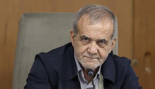 عکس جنجالی ظریف با پزشکیان