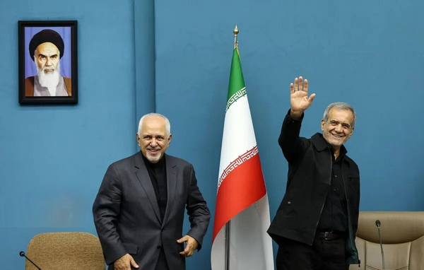 عکس جوانی ظریف و پزشکیان