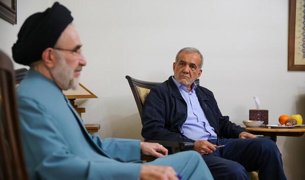 عکس ظریف با پزشکیان