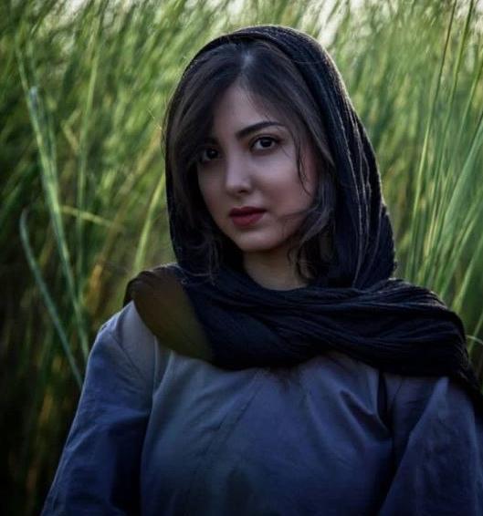 عکس زیبا کرمعلی با مادرش
