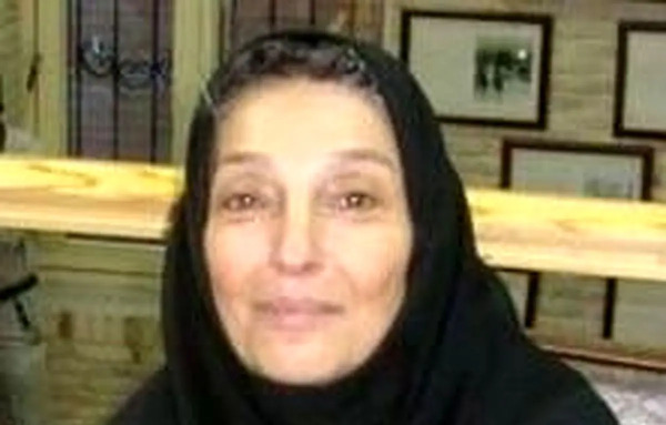 عکس جوانی زیباکلام
