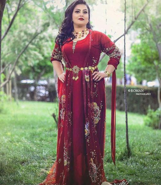 عکس لباس کردی زیبا