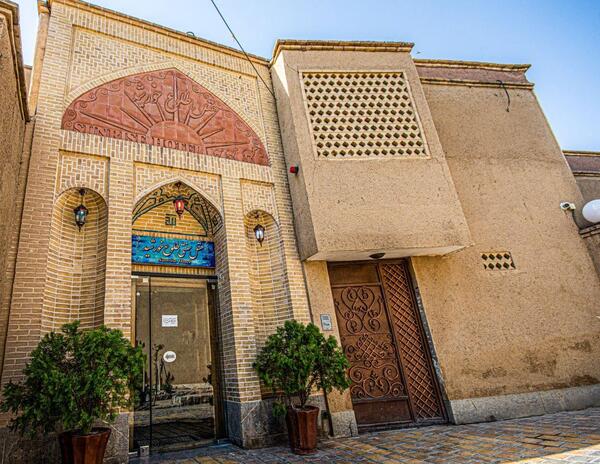 عکس هتل طلوع خورشید اصفهان نظرات