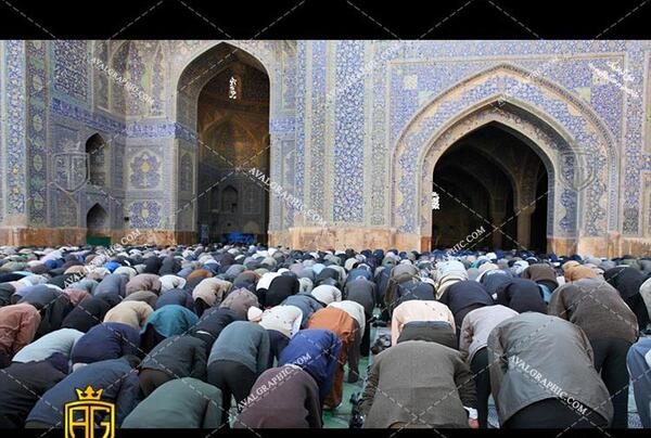 عکس های زیبا از نماز خواندن