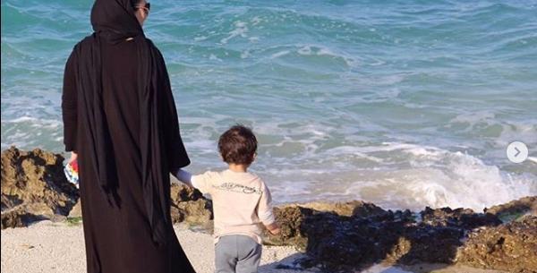 عکس همسر زیبا بروفه و فرزندش