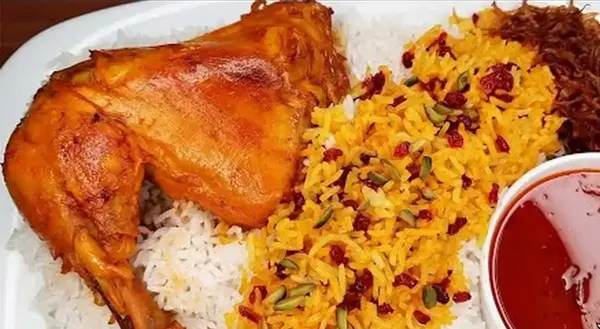 زرشک پلو با مرغ عکس