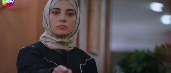 عکس های نورسما در شربت زغال اخته
