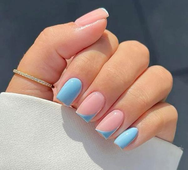 عکس آبی پاستلی ساده