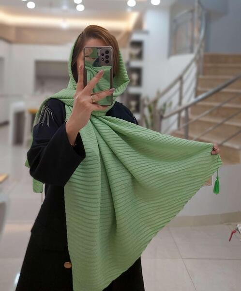 عکس ساده سبز پاستیلی