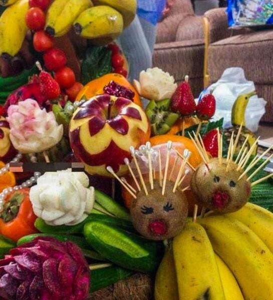 عکس میوه آرایی ساده شب یلدا