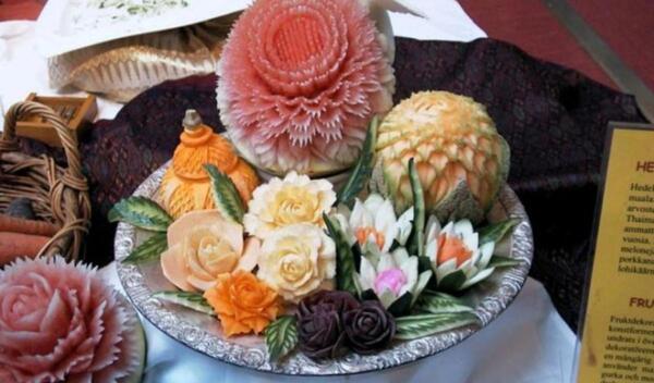 عکس میوه آرایی ساده شب یلدا