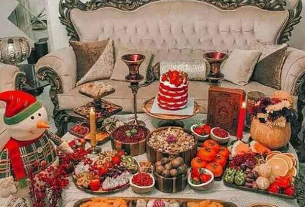 عکس ساده ترین سفره شب یلدا