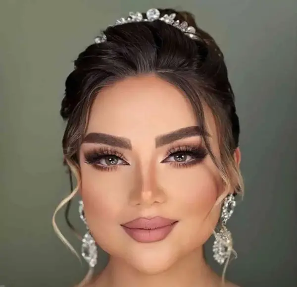 عکس ارایش عروس ساده و شیک