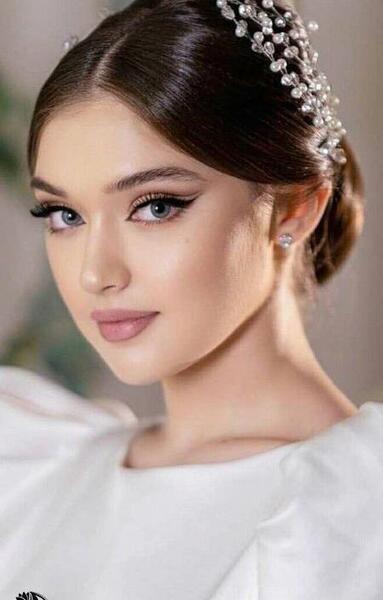 عکس ارایش عروس ساده و شیک