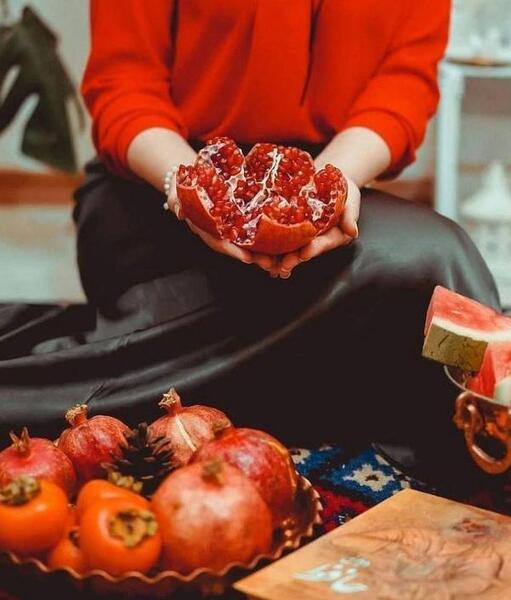 پروفایل عکس شب یلدا با کیفیت بالا