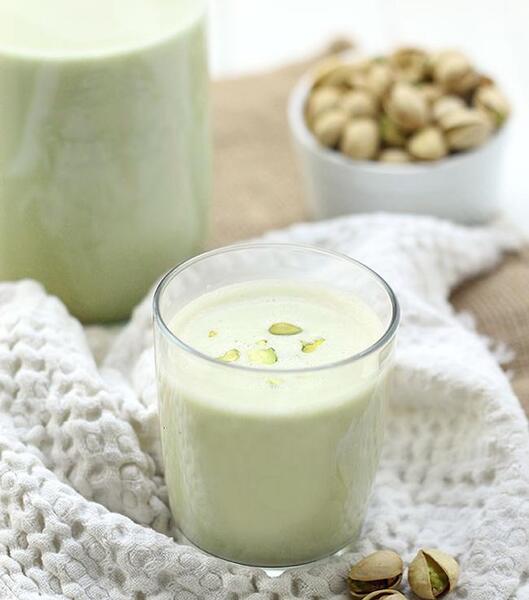 عکس های شیر پسته