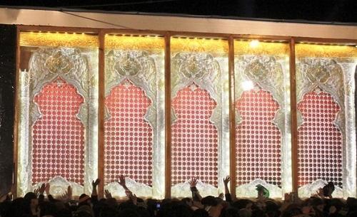 عکس داخل ضریح شش گوشه امام حسین