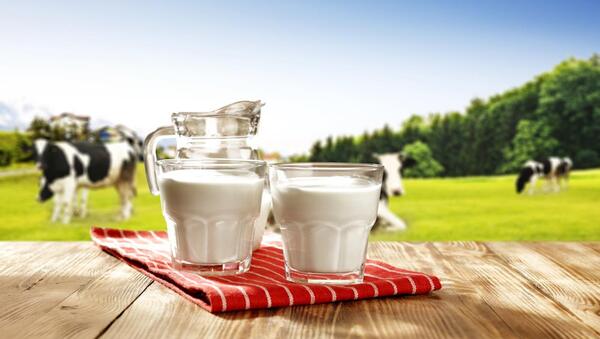 عکس شیر خوراکی پاکتی