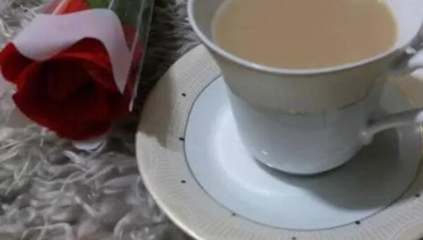 عکس شیر برای صبحانه