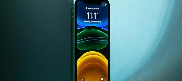 عکس صفحه نمایش گوشی اپل