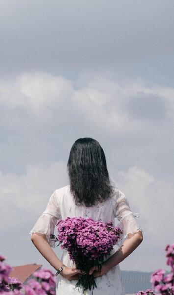 عکس برای صفحه گوشی بنفش