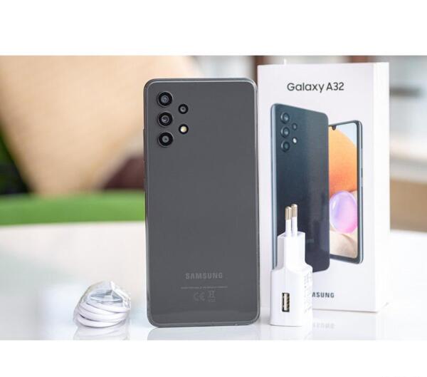 عکس صفحه گوشی سامسونگ a32
