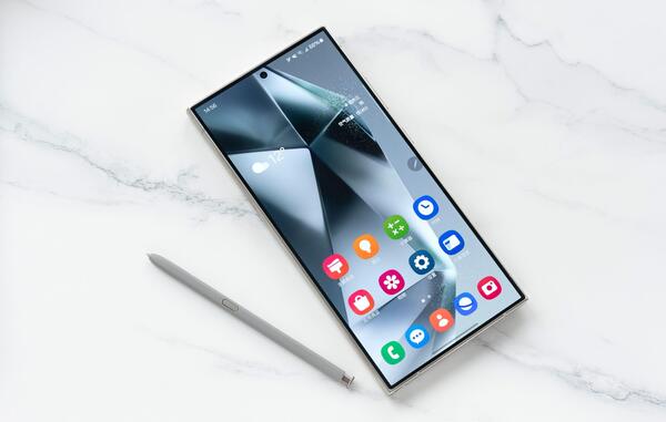 عکس صفحه نمایش گوشی موبایل