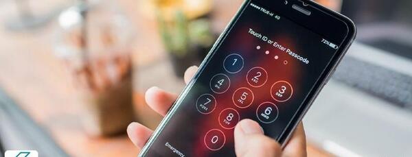 عکس صفحه نمایش گوشی آیفون