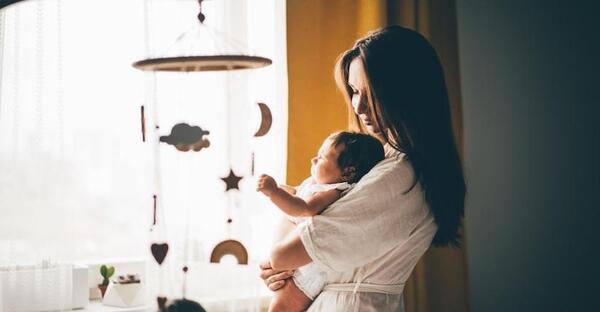 عکس شیر مادر به بچه بزرگ فیلم