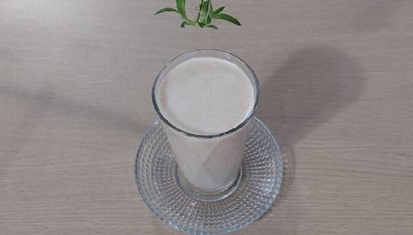 عکس شیر موز کره ای