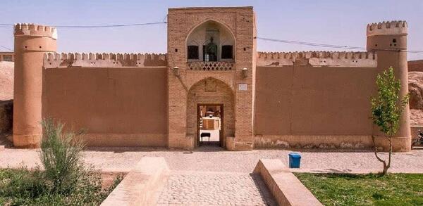 عکس شاه عباسی میبد