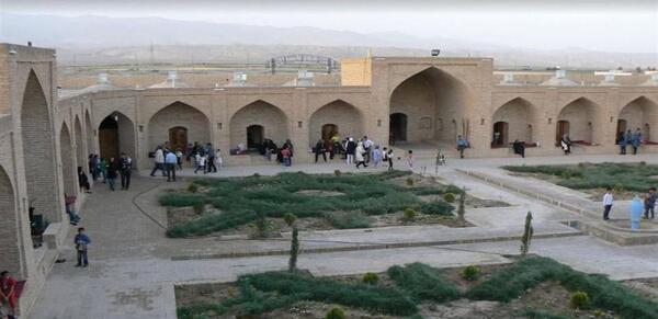 عکس کاروانسرای شاه عباسی سمنان