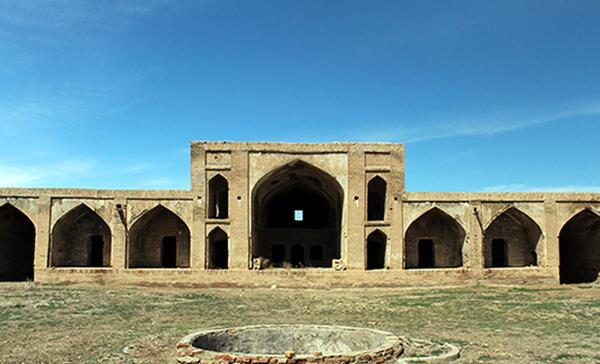 عکس کاروانسرای شاه عباسی سمنان