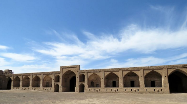 عکس کاروانسرای شاه عباسی سمنان