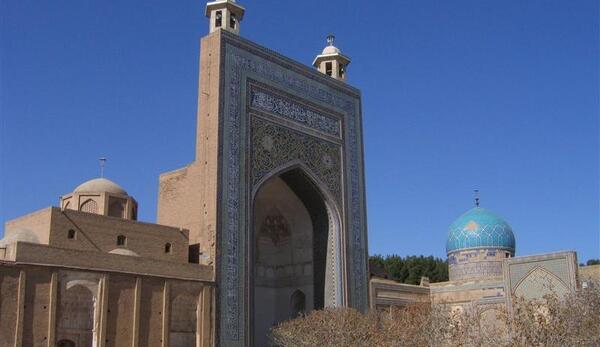 عکس آرامگاه شاه قاسم انوار
